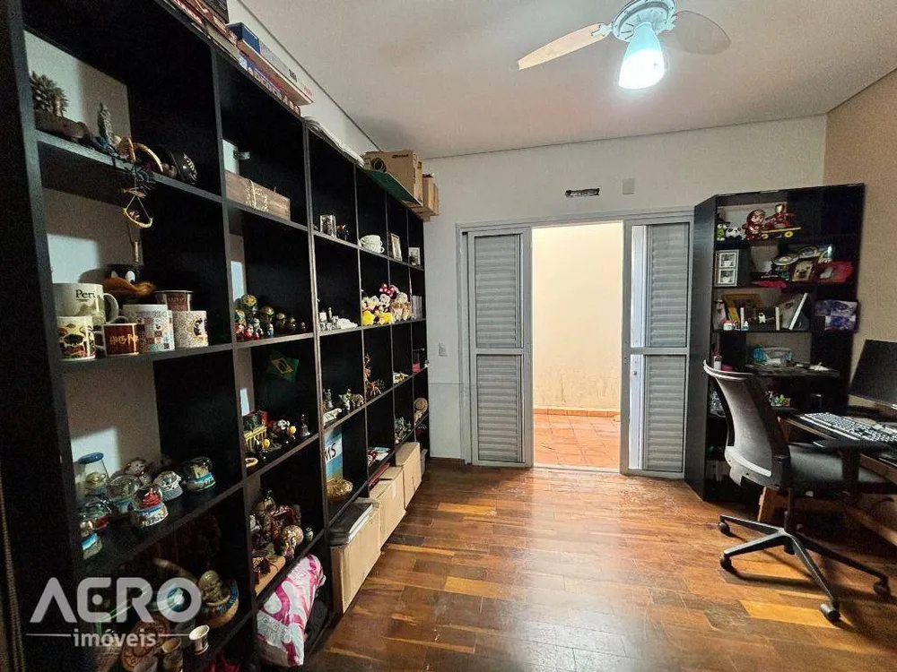 Casa, 4 quartos, 194 m² - Foto 3