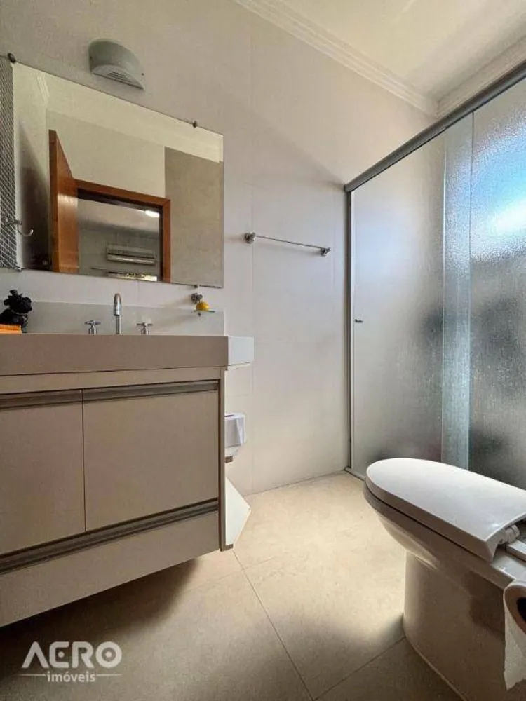 Casa, 4 quartos, 194 m² - Foto 10
