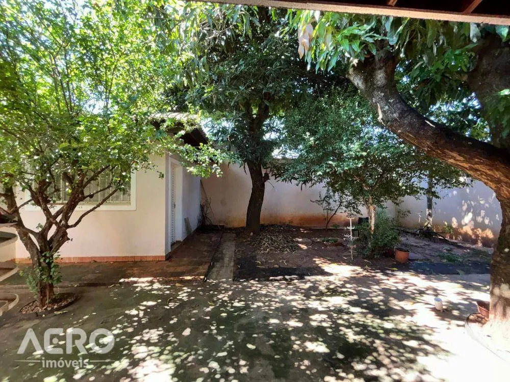Casa, 4 quartos, 194 m² - Foto 4