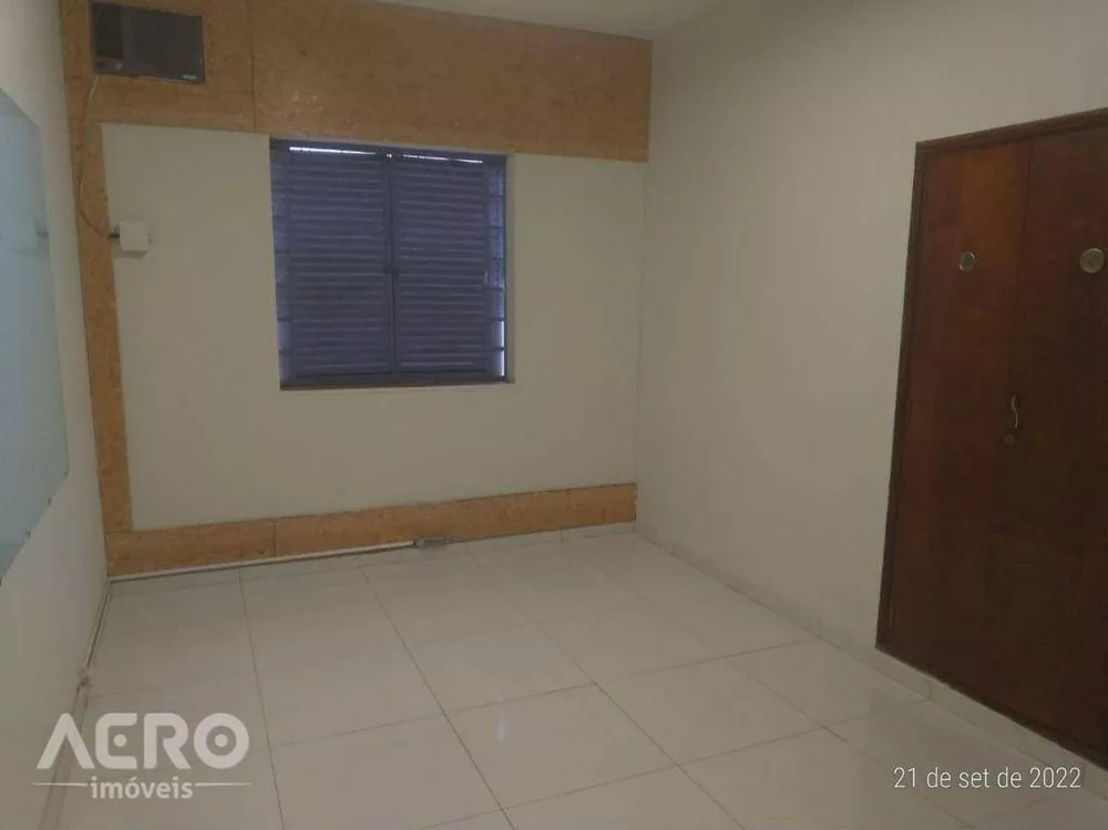 Casa para alugar, 270m² - Foto 4