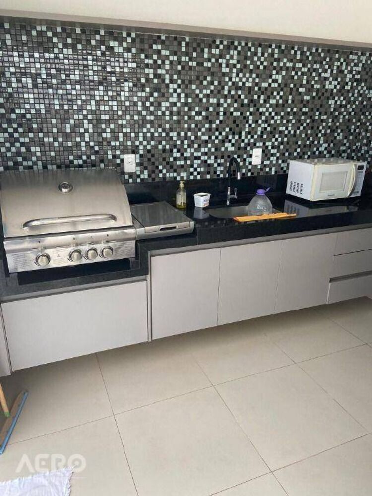 Apartamento para alugar com 1 quarto, 45m² - Foto 32