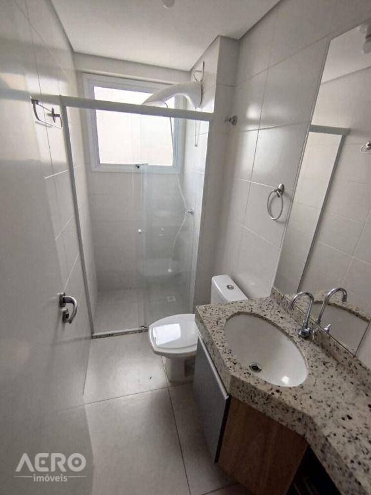 Apartamento para alugar com 1 quarto, 45m² - Foto 11