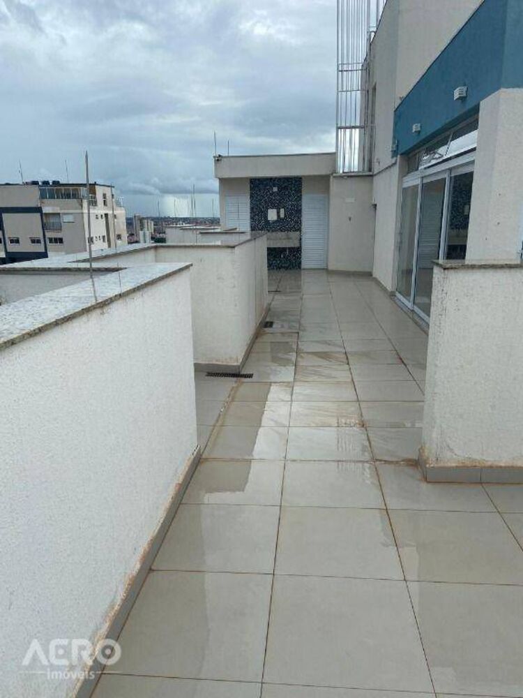 Apartamento para alugar com 1 quarto, 45m² - Foto 28