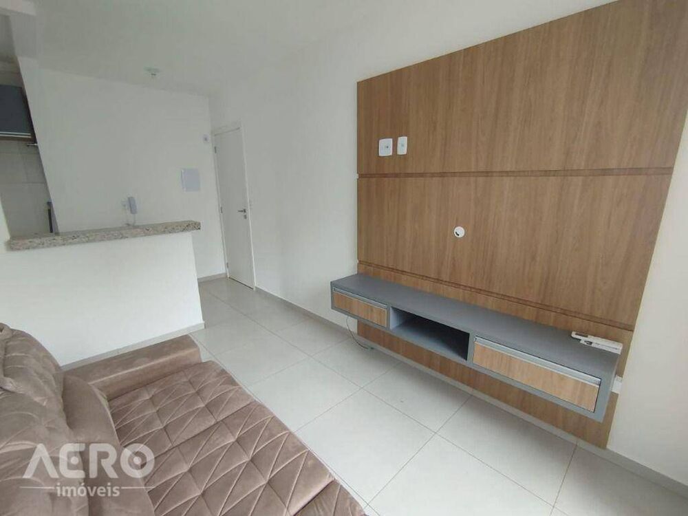 Apartamento para alugar com 1 quarto, 45m² - Foto 1
