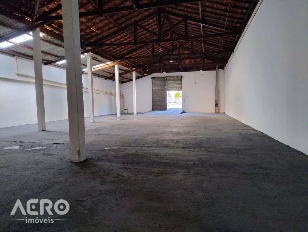 Depósito-Galpão, 242 m² - Foto 2