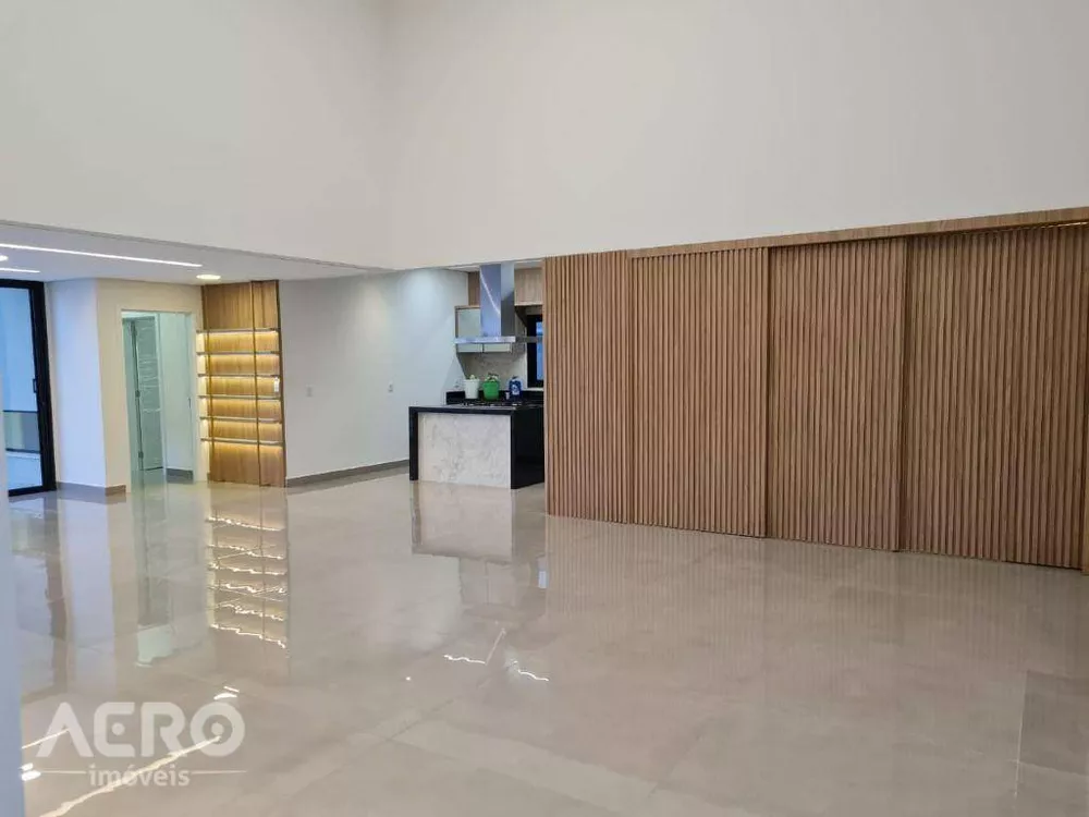 Casa de Condomínio à venda com 3 quartos, 300m² - Foto 4