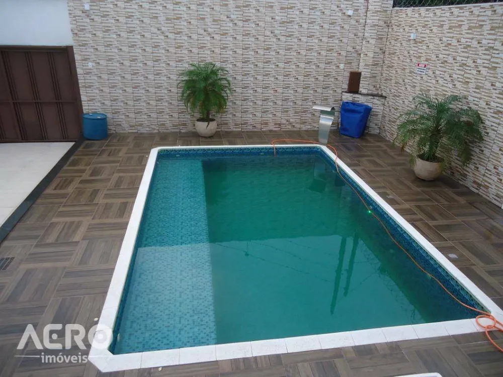 Casa, 3 quartos, 200 m² - Foto 2