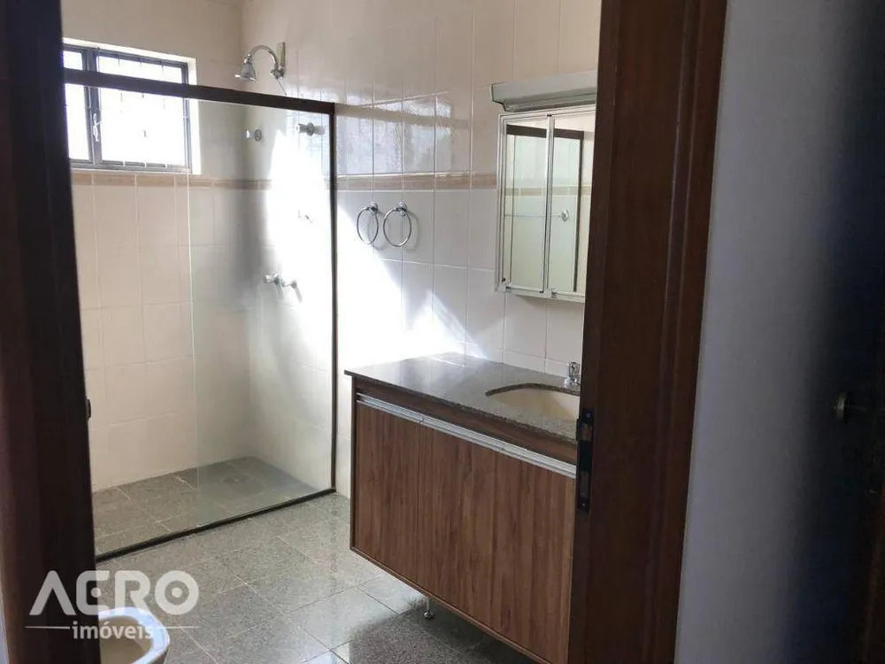 Casa, 320 m² - Foto 2