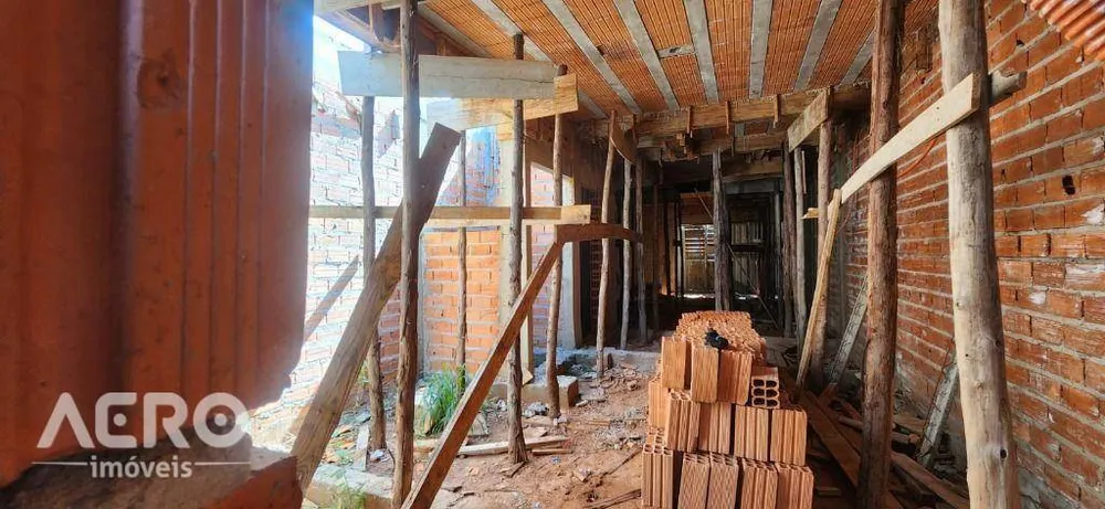 Casa, 3 quartos, 195 m² - Foto 2
