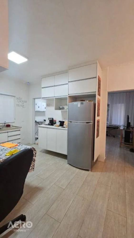 Casa, 3 quartos, 170 m² - Foto 2