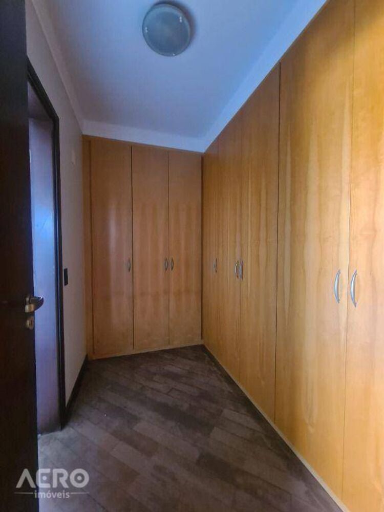 Apartamento à venda com 4 quartos, 200m² - Foto 26