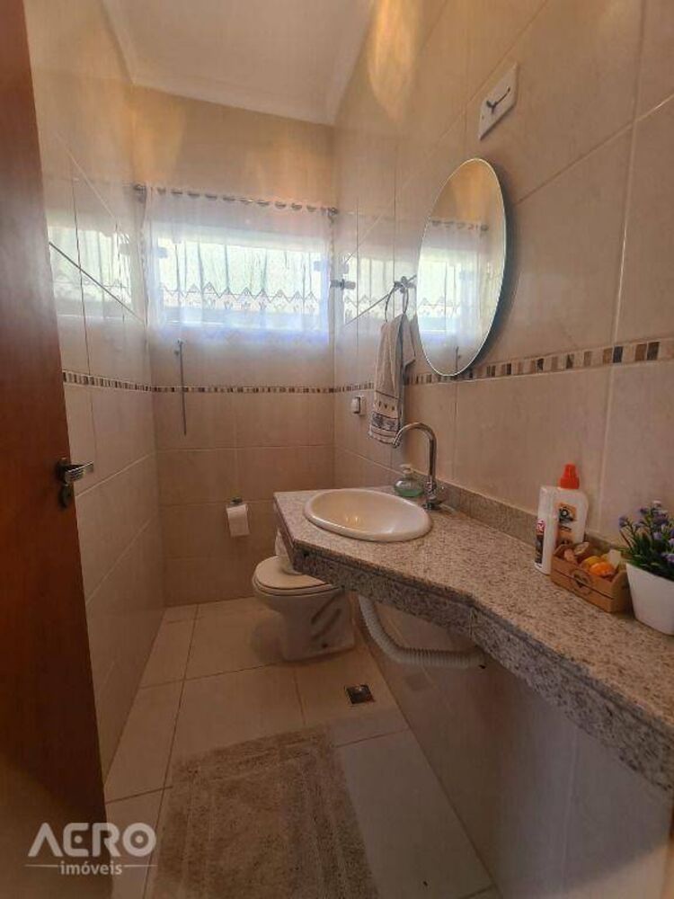 Casa à venda com 3 quartos, 310m² - Foto 19