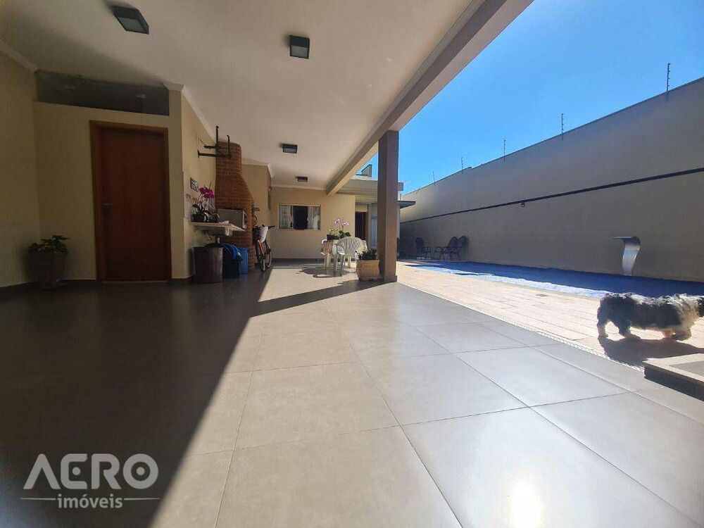 Casa à venda com 3 quartos, 310m² - Foto 27