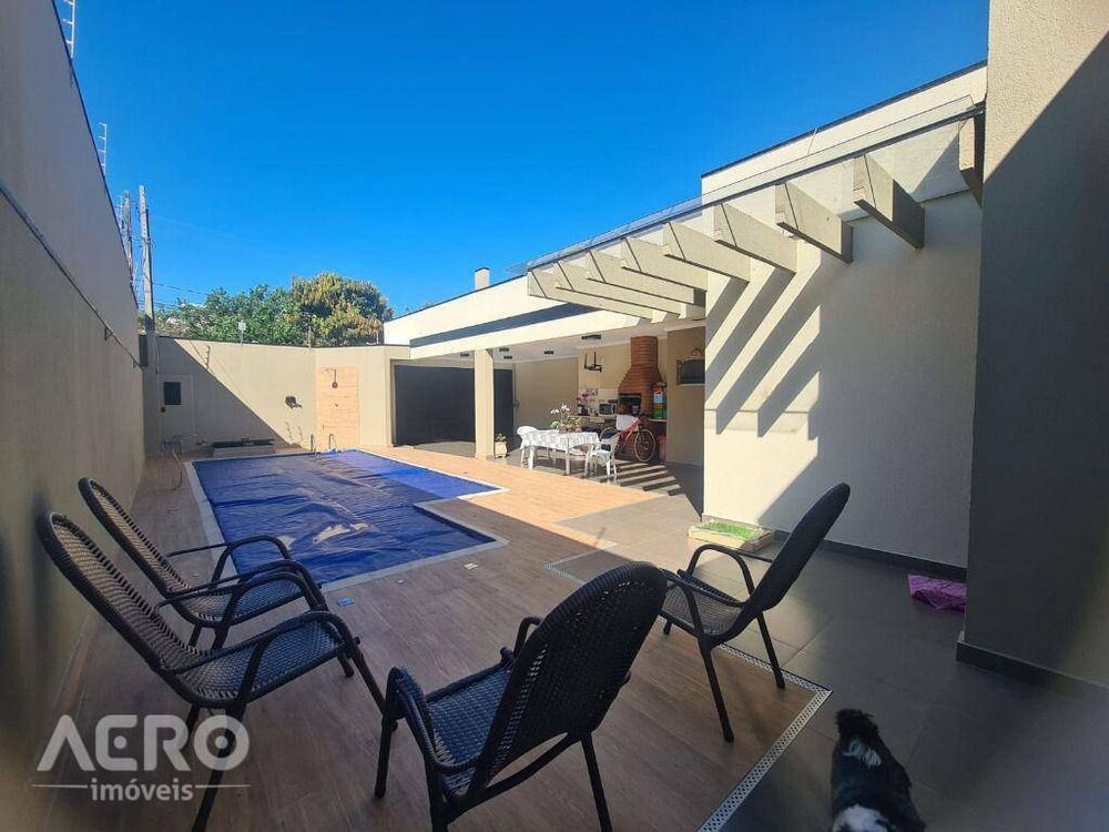 Casa à venda com 3 quartos, 310m² - Foto 30