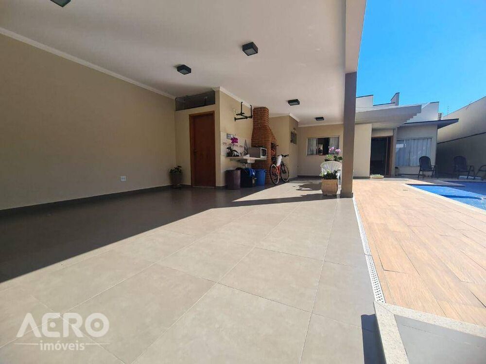 Casa à venda com 3 quartos, 310m² - Foto 26