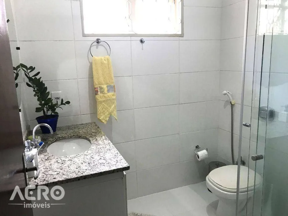 Casa, 3 quartos, 230 m² - Foto 6