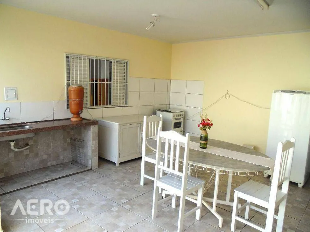 Casa, 3 quartos, 230 m² - Foto 11