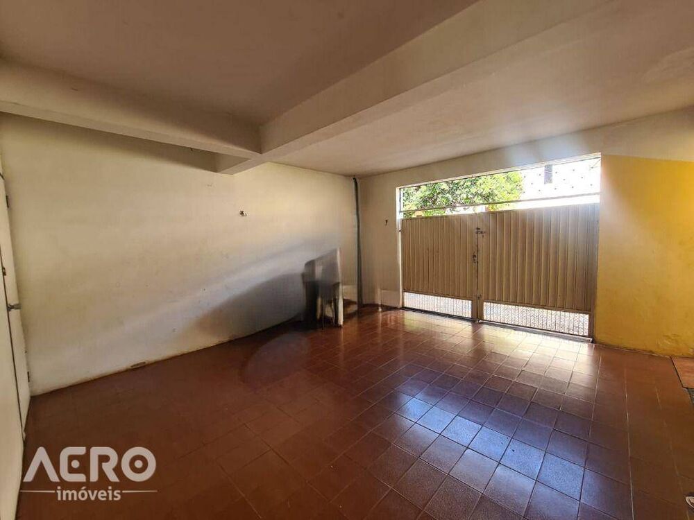 Casa à venda com 3 quartos, 180m² - Foto 32