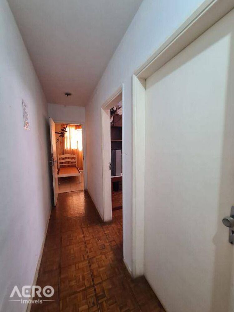 Casa à venda com 3 quartos, 180m² - Foto 29