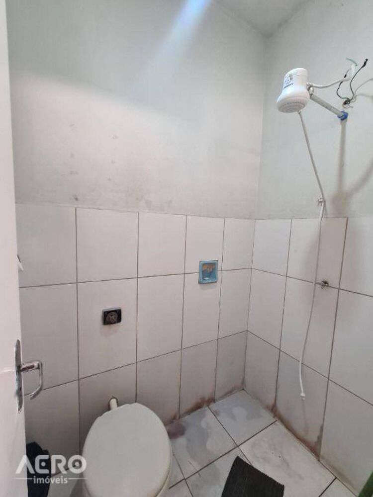 Casa à venda com 3 quartos, 180m² - Foto 22