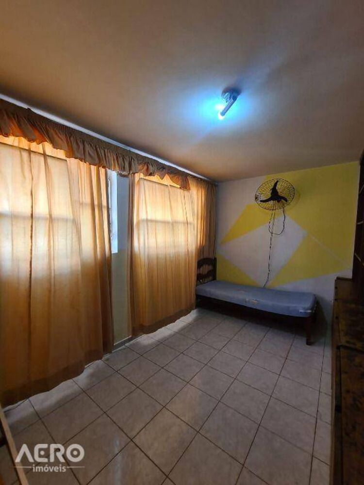 Casa à venda com 3 quartos, 180m² - Foto 23