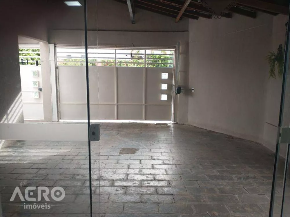 Casa à venda com 3 quartos, 130m² - Foto 4