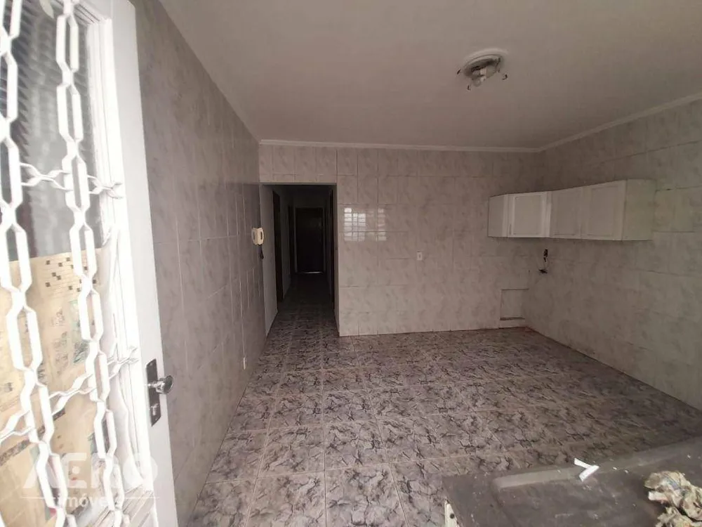 Casa, 4 quartos, 180 m² - Foto 3