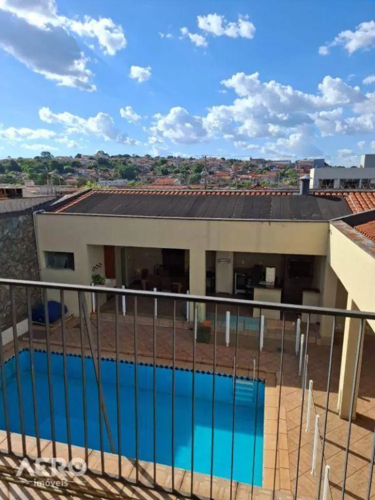 Casa, 4 quartos, 600 m² - Foto 1