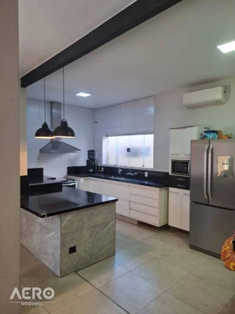 Casa, 4 quartos, 600 m² - Foto 4