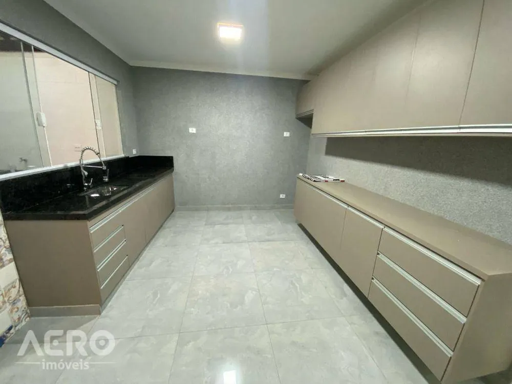 Casa, 3 quartos, 180 m² - Foto 12