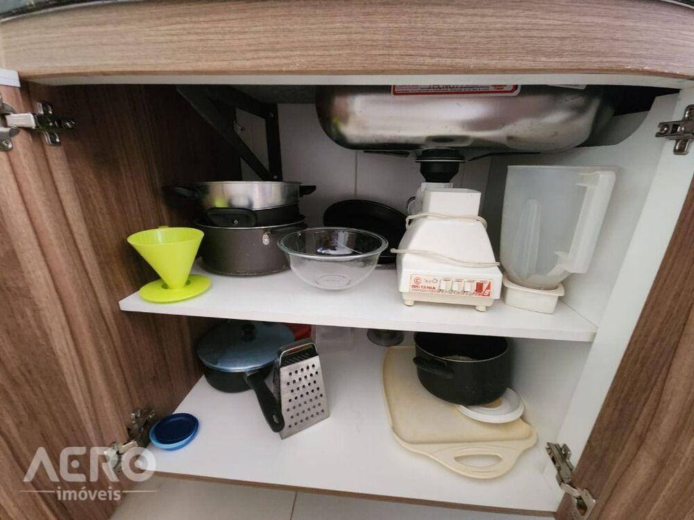 Apartamento para alugar com 1 quarto, 40m² - Foto 4