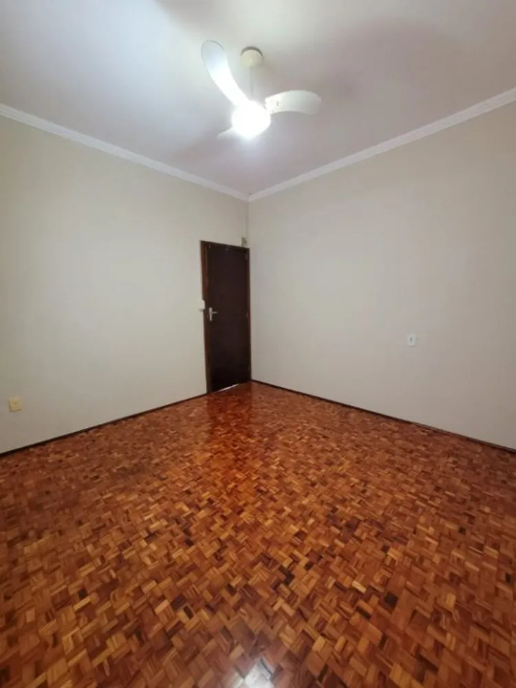 Casa, 3 quartos, 244 m² - Foto 7