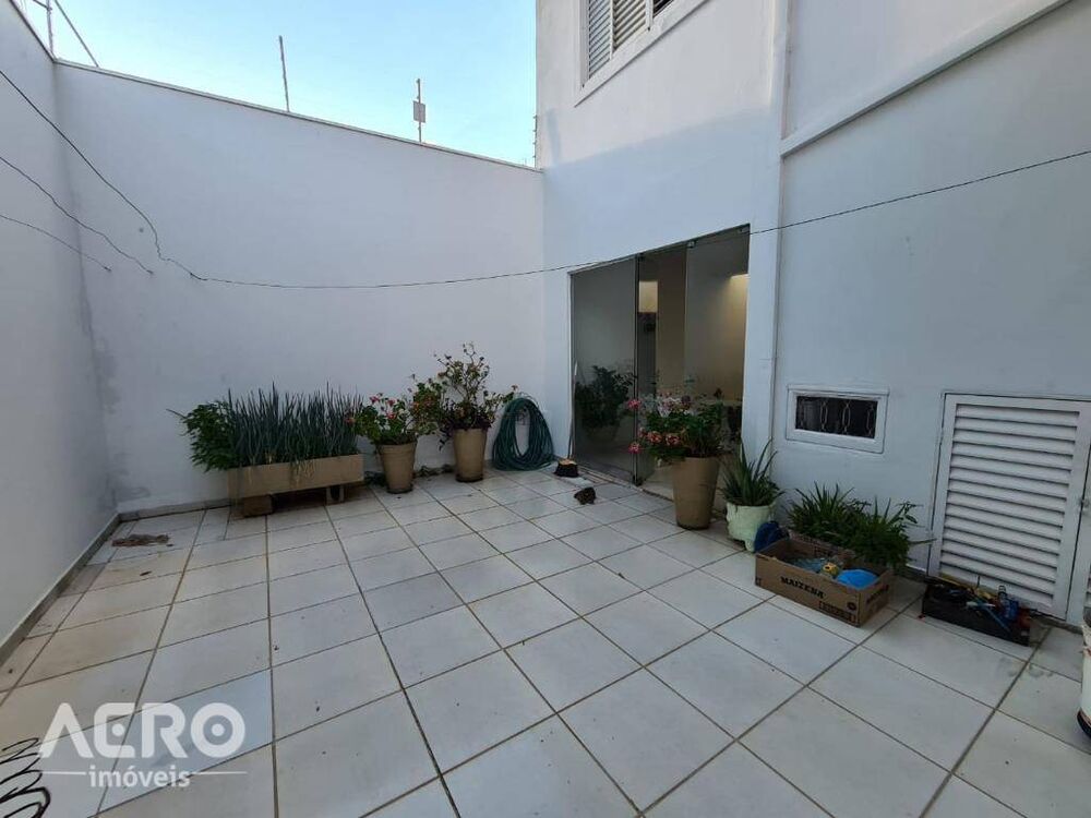 Casa, 3 quartos, 195 m² - Foto 25