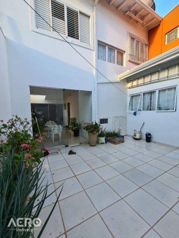 Casa, 3 quartos, 195 m² - Foto 27