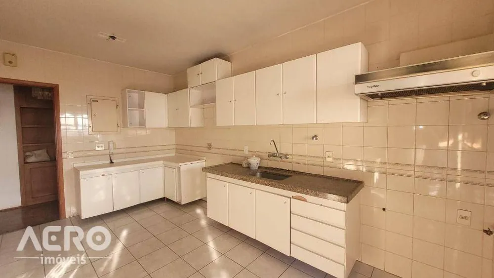 Apartamento, 4 quartos, 145 m² - Foto 1