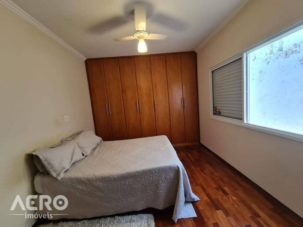 Casa, 3 quartos, 275 m² - Foto 22