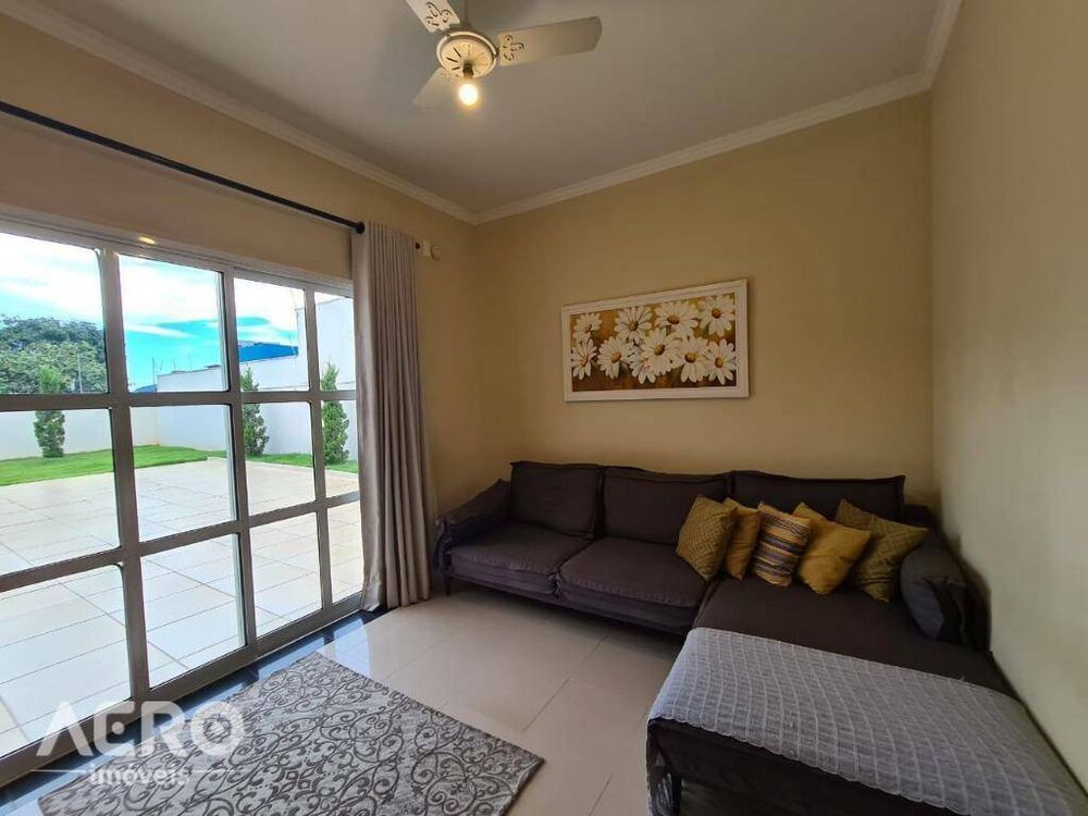 Casa, 3 quartos, 275 m² - Foto 44