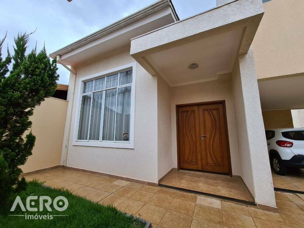 Casa, 3 quartos, 275 m² - Foto 13