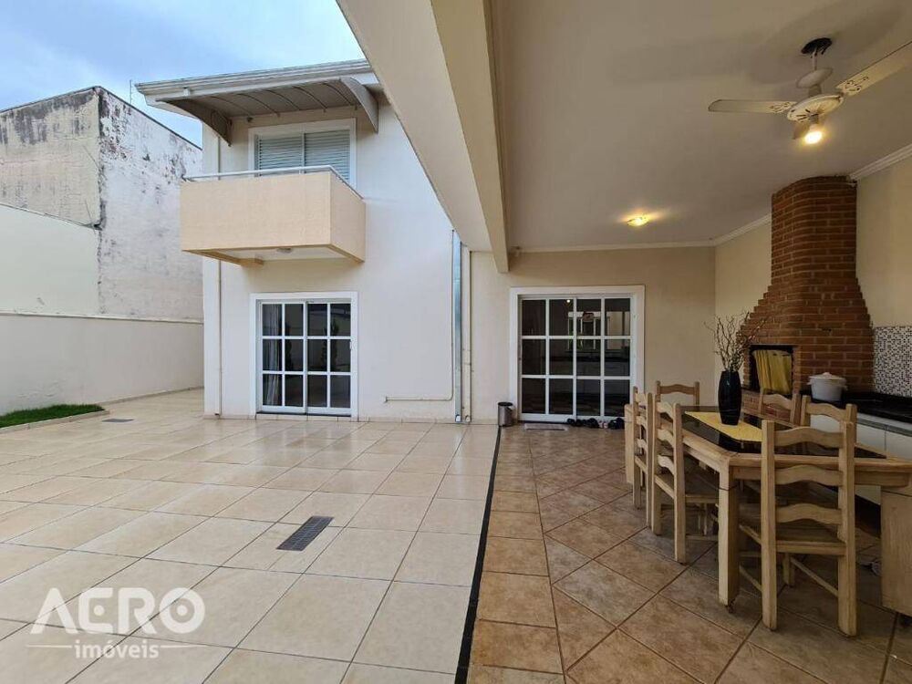 Casa, 3 quartos, 275 m² - Foto 45