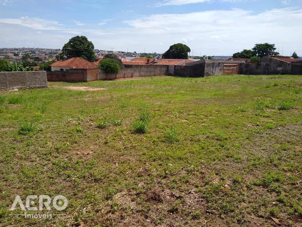 Terreno à venda, 3064M2 - Foto 1