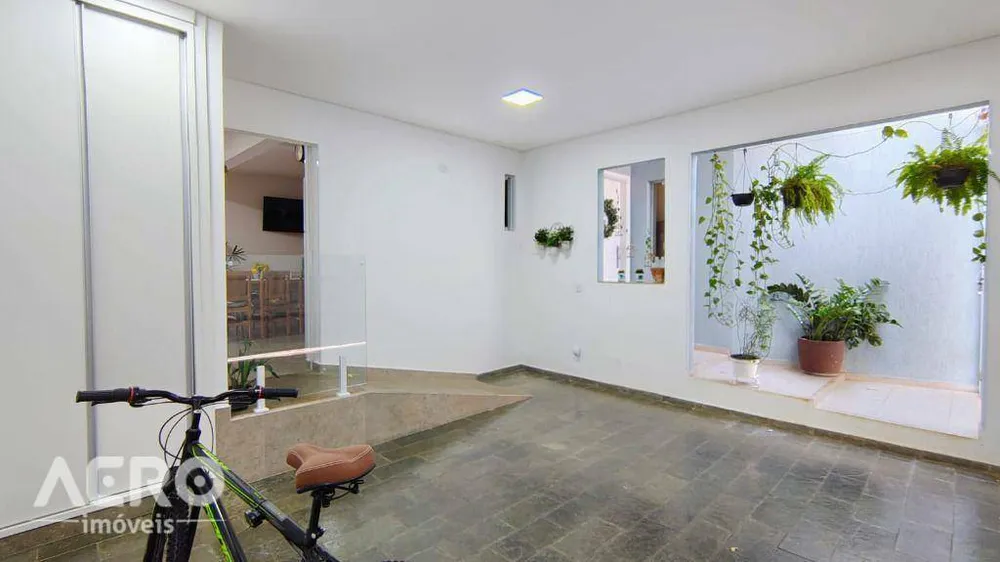 Casa, 3 quartos, 190 m² - Foto 9