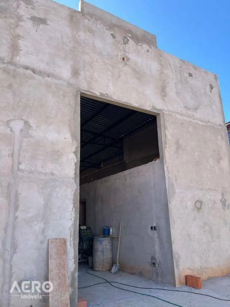 Depósito-Galpão, 240 m² - Foto 2