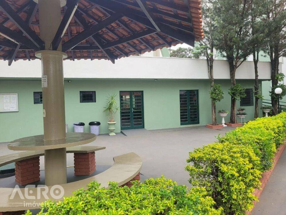 Apartamento à venda com 3 quartos, 65m² - Foto 3
