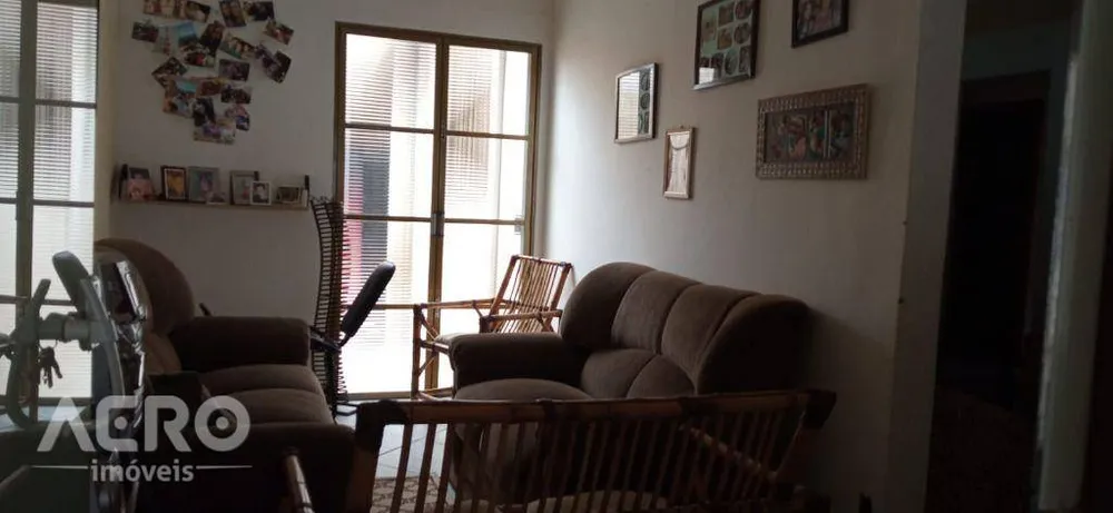 Casa, 3 quartos, 156 m² - Foto 3