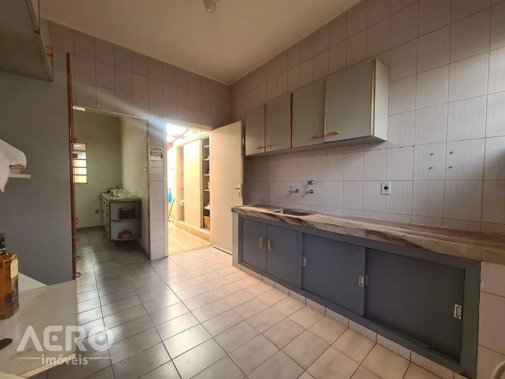 Casa, 3 quartos, 190 m² - Foto 3