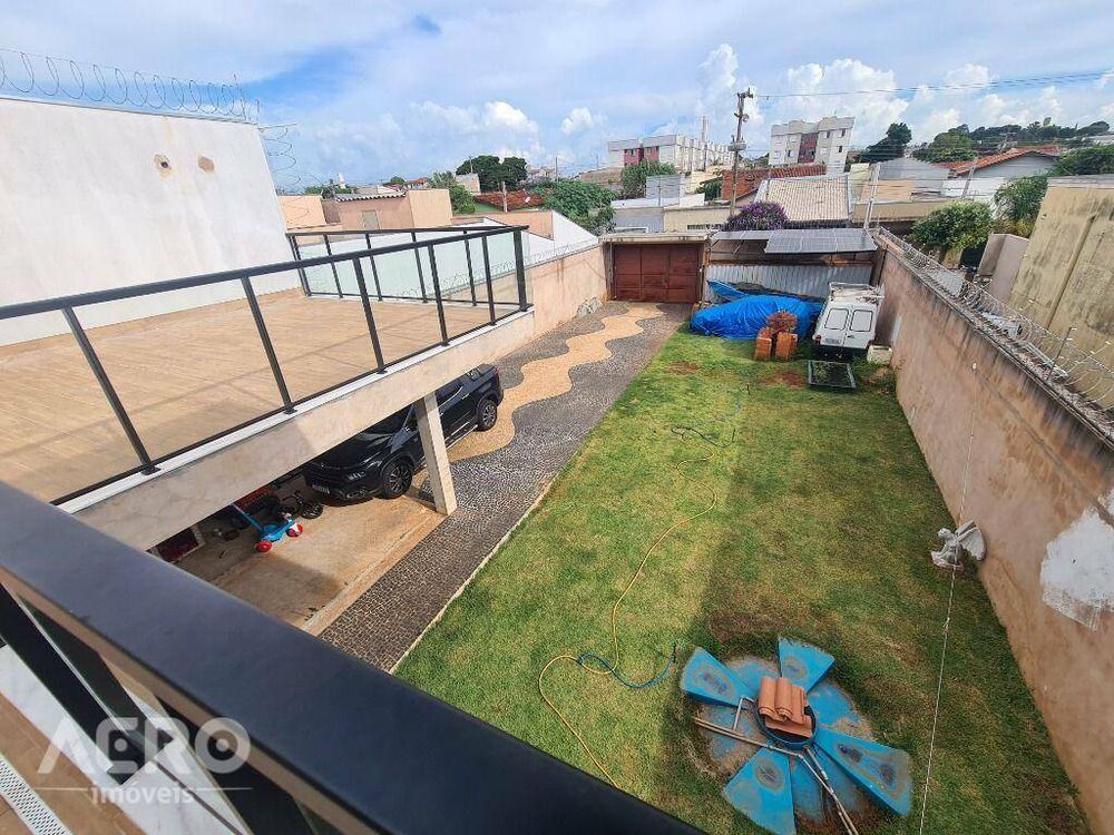 Casa, 2 quartos, 280 m² - Foto 12