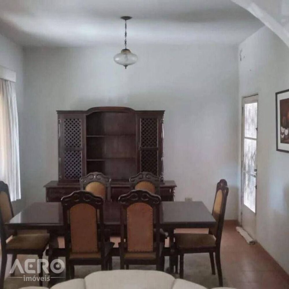 Casa, 3 quartos, 204 m² - Foto 3