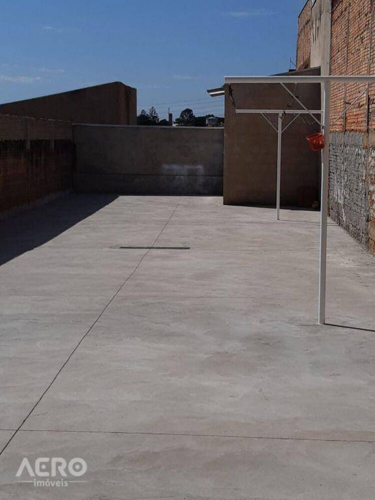 Casa à venda com 2 quartos, 50m² - Foto 6