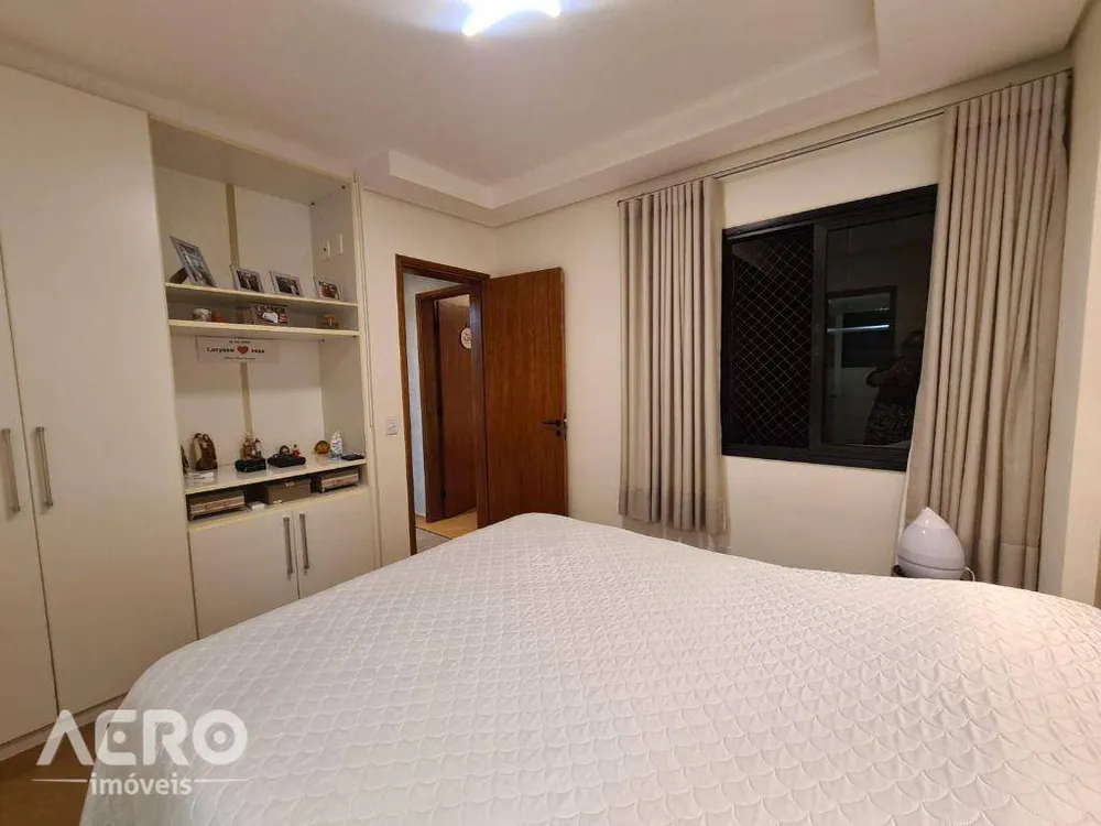 Apartamento, 3 quartos, 90 m² - Foto 1