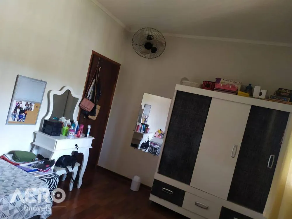 Casa, 3 quartos, 196 m² - Foto 6